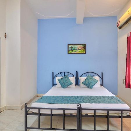Hotel Walking 2 beach Calangute Exterior foto